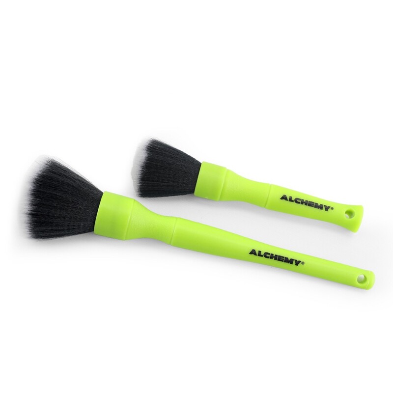 30% SALE, was £9.50, now £6.65 - Alchemy GLO Brush Set - Green